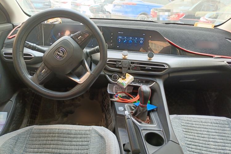 Used CHANGAN Eado 2021 PLUS 1.6L GDI Manual Elite Model Center Console