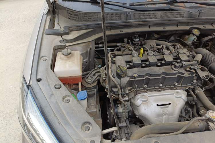 Used CHANGAN Eado 2021 PLUS 1.6L GDI Manual Elite Model Engine Bay Right