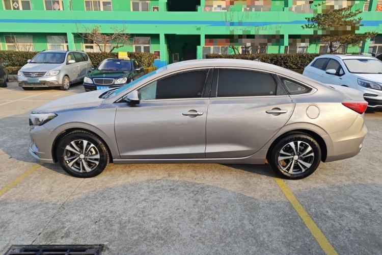Used CHANGAN Eado 2021 PLUS Blue Whale NE 1.4T GDI DCT Prestige Model Exterior 3