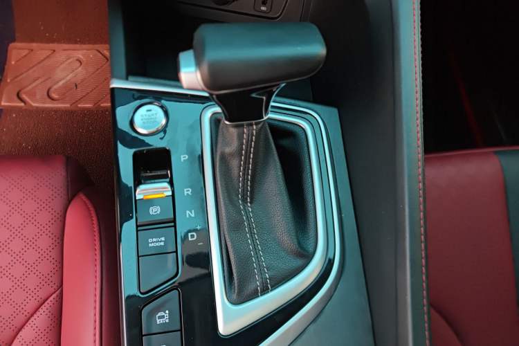 Used CHANGAN Eado 2021 PLUS Blue Whale NE 1.4T GDI DCT Prestige Model Gear Lever