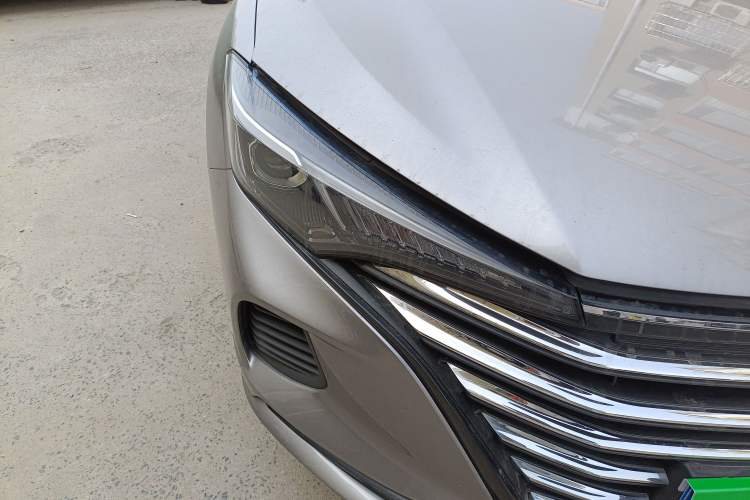 Used CHANGAN Eado 2021 PLUS 1.6L GDI Manual Elite Model Right Front Headlight
