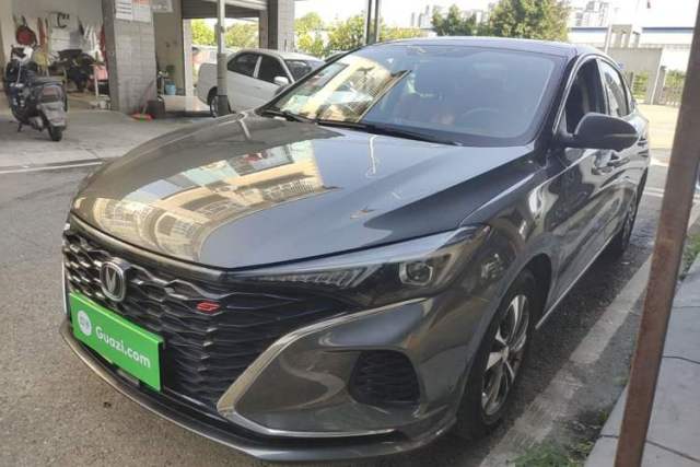 CHANGAN Eado 2021 PLUS Blue Whale NE 1.4T GDI DCT Prestige Model de segunda mano