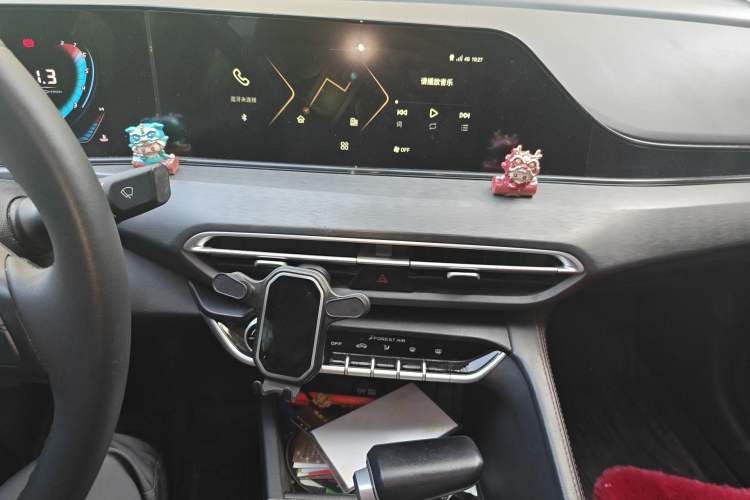 Used CHANGAN Eado 2021 PLUS Blue Whale NE 1.4T GDI DCT Prestige Model Audio And AC Panel