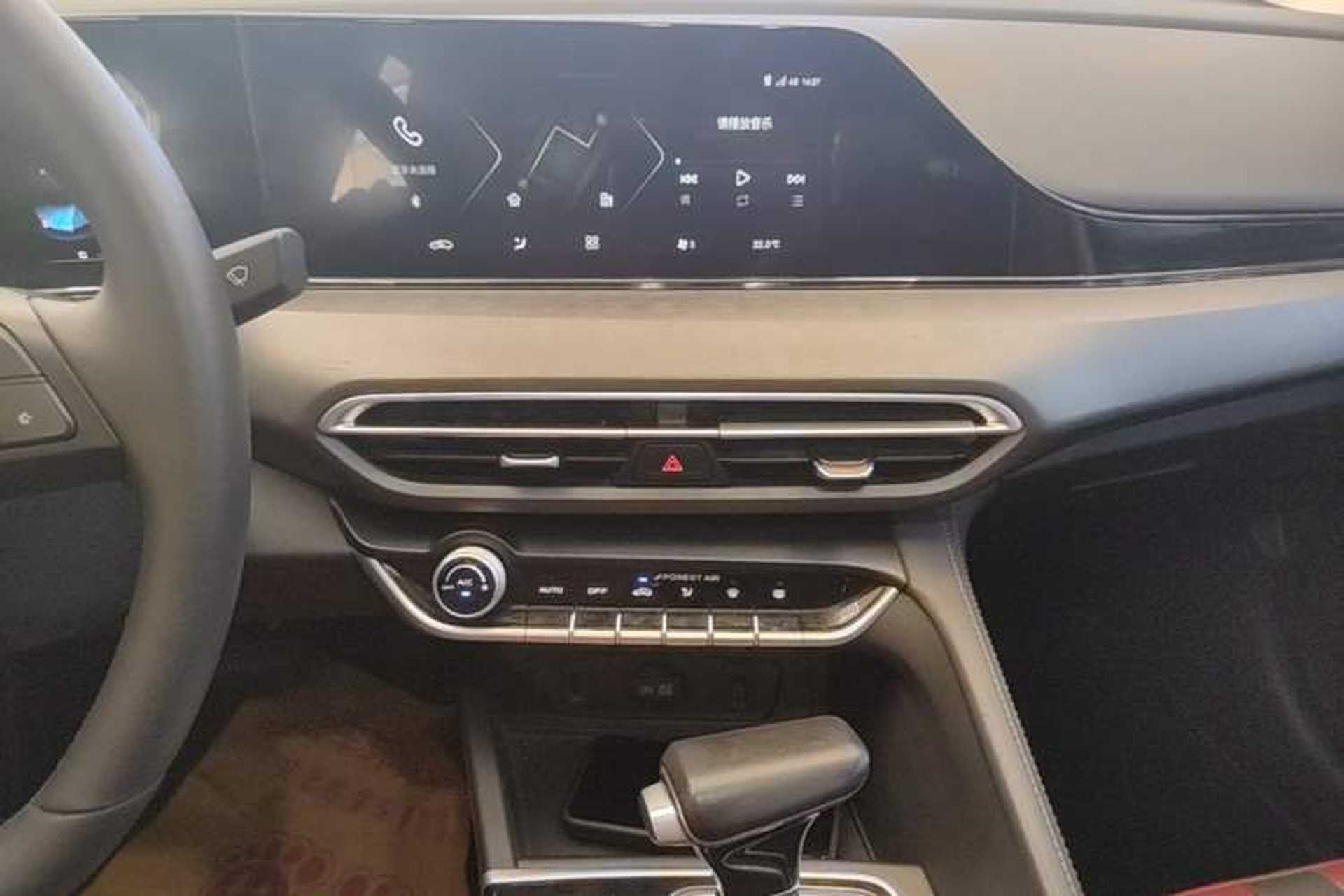 Used CHANGAN Eado 2021 PLUS Blue Whale NE 1.4T GDI DCT Prestige Model Audio And AC Panel