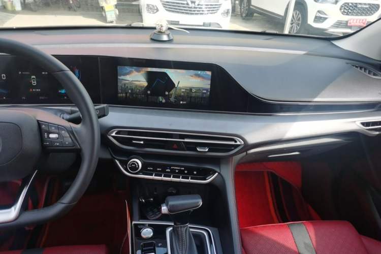 Used CHANGAN Eado 2021 PLUS Blue Whale NE 1.4T GDI DCT Prestige Model Audio And AC Panel
