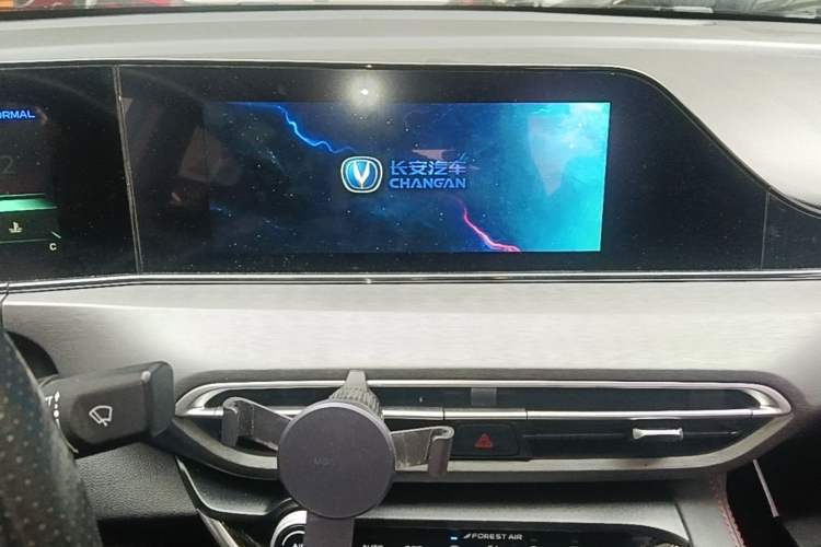 Used CHANGAN Eado 2021 PLUS Blue Whale NE 1.4T GDI DCT Flagship Model Audio And AC Panel