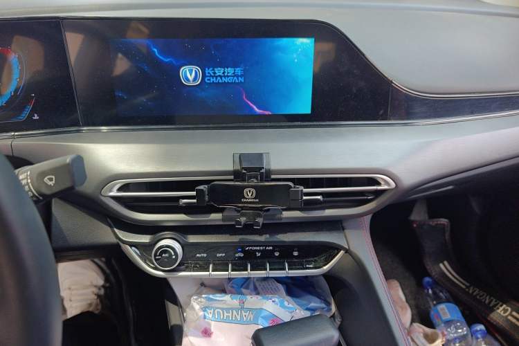 Used CHANGAN Eado 2021 PLUS Blue Whale NE 1.4T GDI DCT Prestige Model Audio And AC Panel