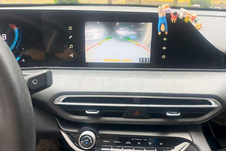 Used CHANGAN Eado 2021 PLUS 1.6L GDI CVT Elite Model Audio And AC Panel