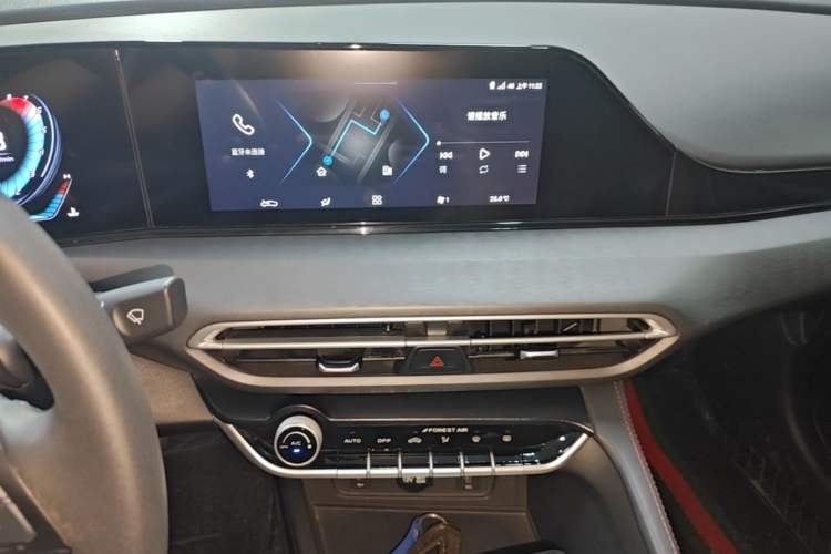 Used CHANGAN Eado 2021 PLUS Blue Whale NE 1.4T GDI DCT Prestige Model Audio And AC Panel