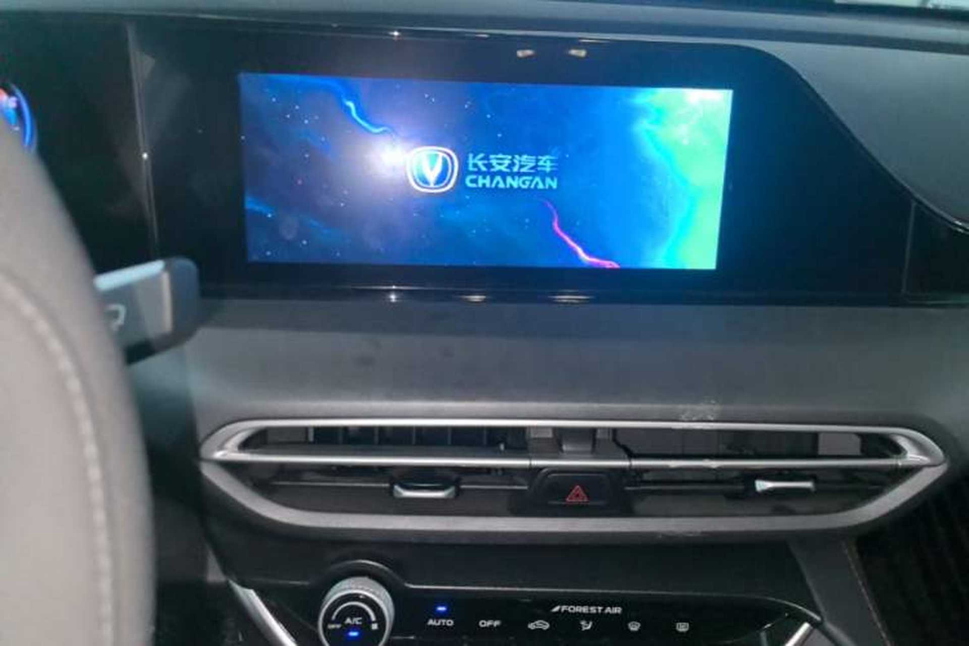 Used CHANGAN Eado 2021 PLUS Blue Whale NE 1.4T GDI DCT Prestige Model Audio And AC Panel
