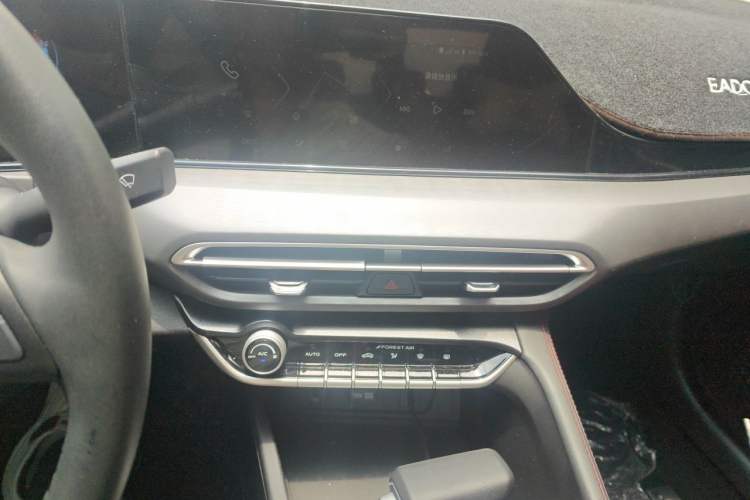 Used CHANGAN Eado 2021 PLUS Blue Whale NE 1.4T GDI DCT Prestige Model Audio And AC Panel
