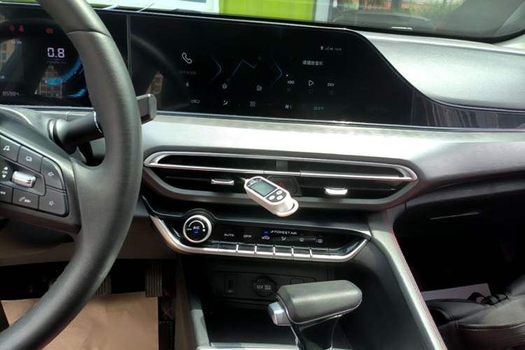 Used CHANGAN Eado 2021 PLUS Blue Whale NE 1.4T GDI DCT Prestige Model Audio And AC Panel