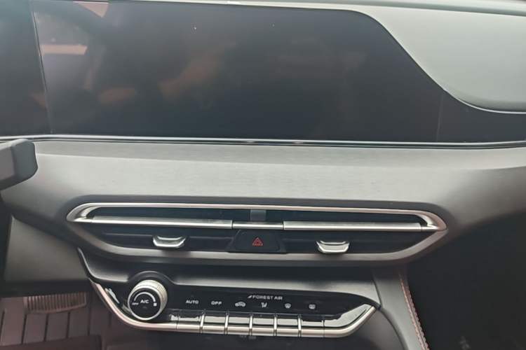 Used CHANGAN Eado 2021 PLUS Blue Whale NE 1.4T GDI DCT Prestige Model Audio And AC Panel