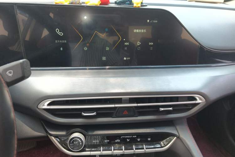 Used CHANGAN Eado 2021 PLUS Blue Whale NE 1.4T GDI DCT Prestige Model Audio And AC Panel