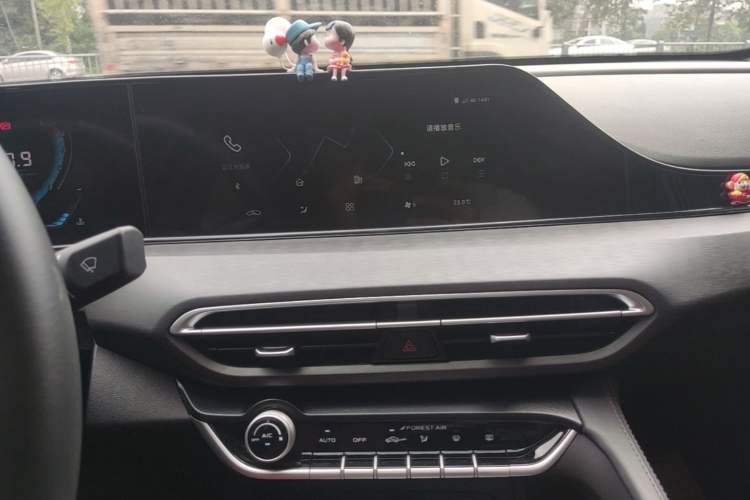 Used CHANGAN Eado 2021 PLUS Blue Whale NE 1.4T GDI DCT Prestige Model Audio And AC Panel