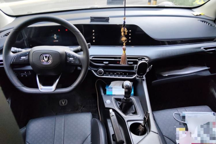 Used CHANGAN Eado 2021 PLUS 1.6L GDI Manual Elite Model Center Console