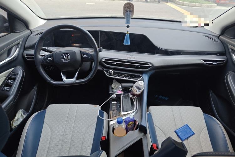 Used CHANGAN Eado 2021 PLUS Blue Whale NE 1.4T GDI DCT Flagship Model Center Console