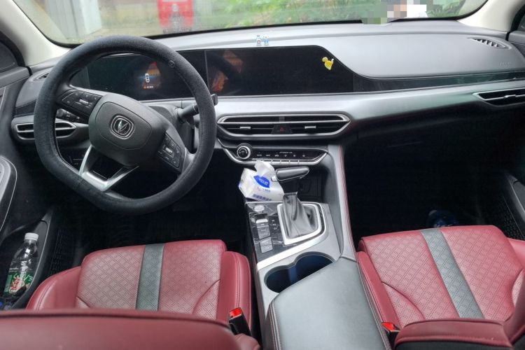 Used CHANGAN Eado 2021 PLUS Blue Whale NE 1.4T GDI DCT Prestige Model Center Console