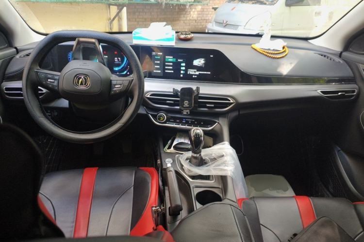 Used CHANGAN Eado 2021 PLUS 1.6L GDI Manual Luxury Model Center Console