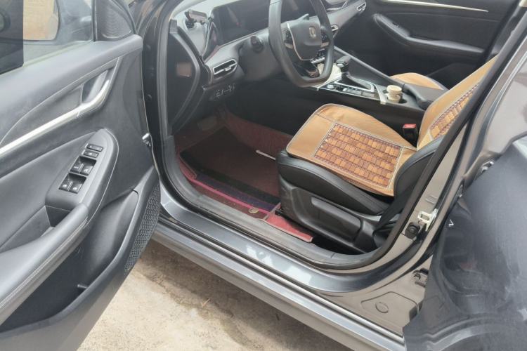 Used CHANGAN Eado 2021 PLUS Blue Whale NE 1.4T GDI DCT Prestige Model Driver Seat