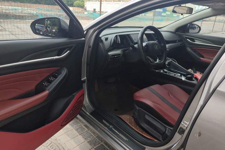 Used CHANGAN Eado 2021 PLUS Blue Whale NE 1.4T GDI DCT Prestige Model Driver Seat