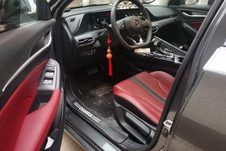 Used CHANGAN Eado 2021 PLUS Blue Whale NE 1.4T GDI DCT Prestige Model Driver Seat