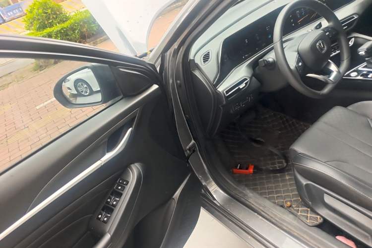 Used CHANGAN Eado 2021 PLUS 1.6L GDI CVT Elite Model Driver Seat