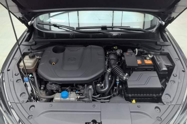 Used CHANGAN Eado 2021 PLUS Blue Whale NE 1.4T GDI DCT Prestige Model Engine Bay