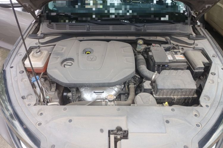 Used CHANGAN Eado 2021 PLUS 1.6L GDI Manual Luxury Model Engine Bay