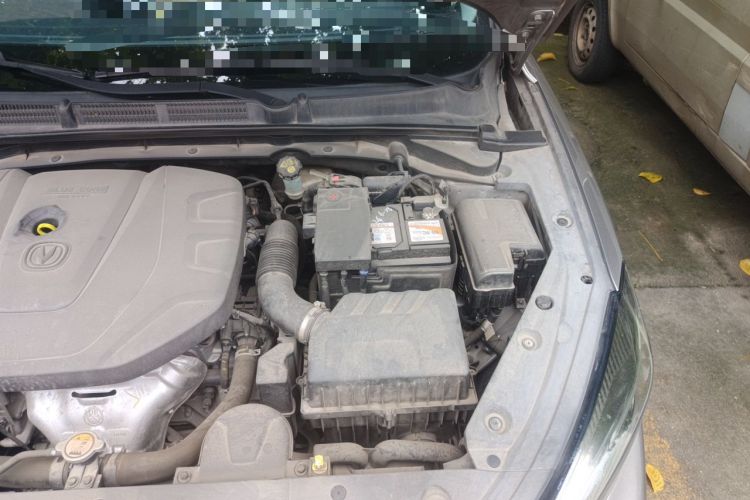 Used CHANGAN Eado 2021 PLUS 1.6L GDI Manual Luxury Model Engine Bay Left