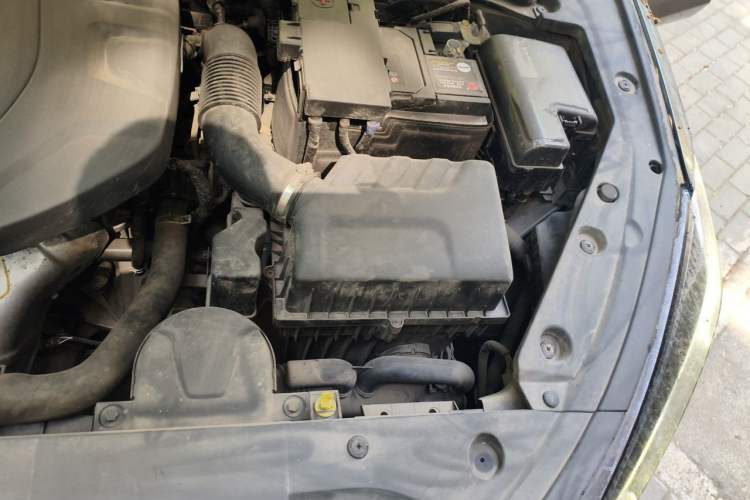 Used CHANGAN Eado 2021 PLUS 1.6L GDI Manual Luxury Model Engine Bay Left