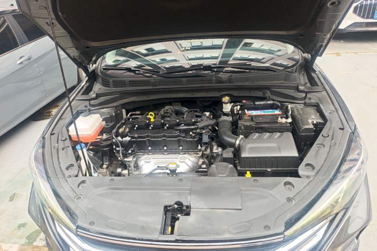 Used CHANGAN Eado 2021 PLUS 1.6L GDI CVT Elite Model Engine Bay