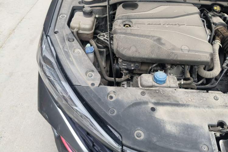 Used CHANGAN Eado 2021 PLUS Blue Whale NE 1.4T GDI DCT Prestige Model Engine Bay Right