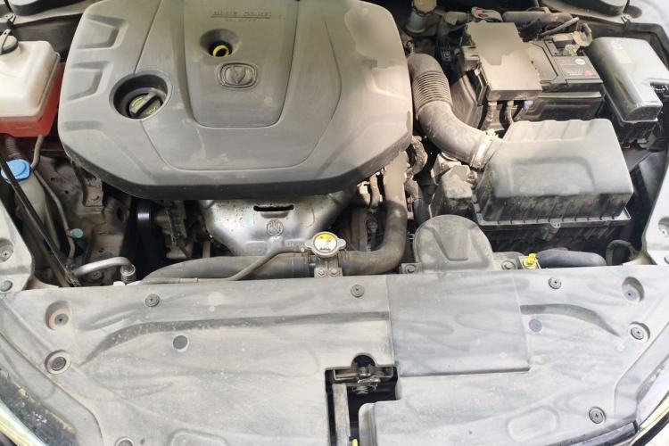 Used CHANGAN Eado 2021 PLUS 1.6L GDI Manual Luxury Model Engine Bay