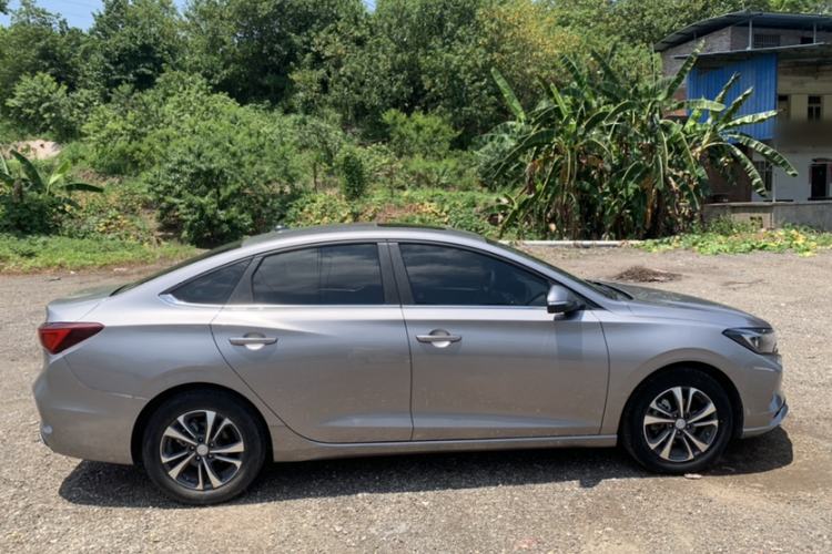 Used CHANGAN Eado 2021 PLUS 1.6L GDI Manual Luxury Model Exterior 2