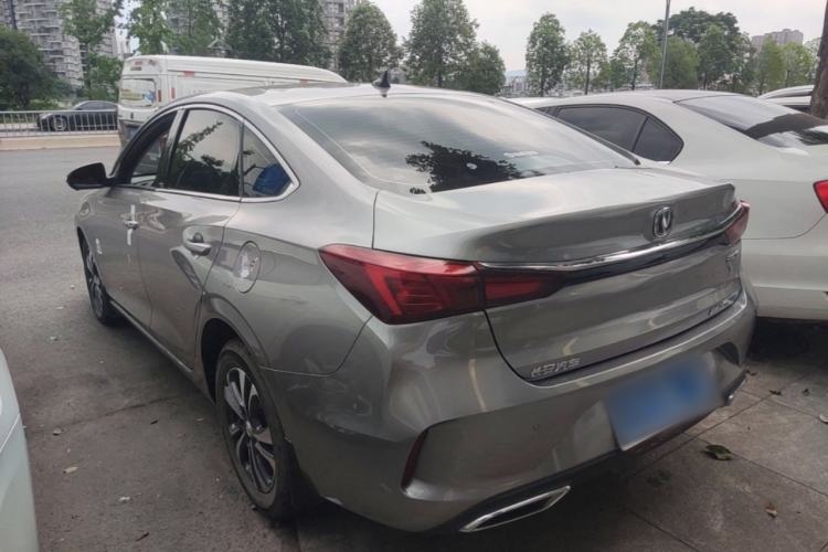 Used CHANGAN Eado 2021 PLUS Blue Whale NE 1.4T GDI DCT Prestige Model Exterior 2
