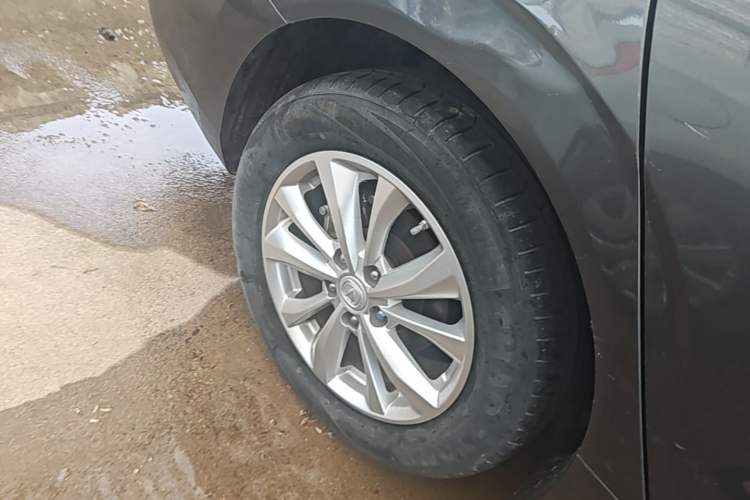 Used CHANGAN Eado 2021 PLUS 1.6L GDI Manual Elite Model Exterior 5