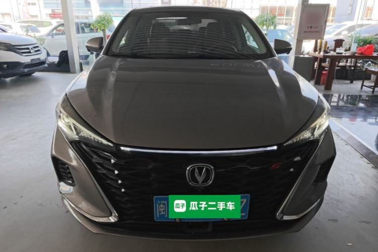 Used CHANGAN Eado 2021 PLUS Blue Whale NE 1.4T GDI DCT Flagship Model Front