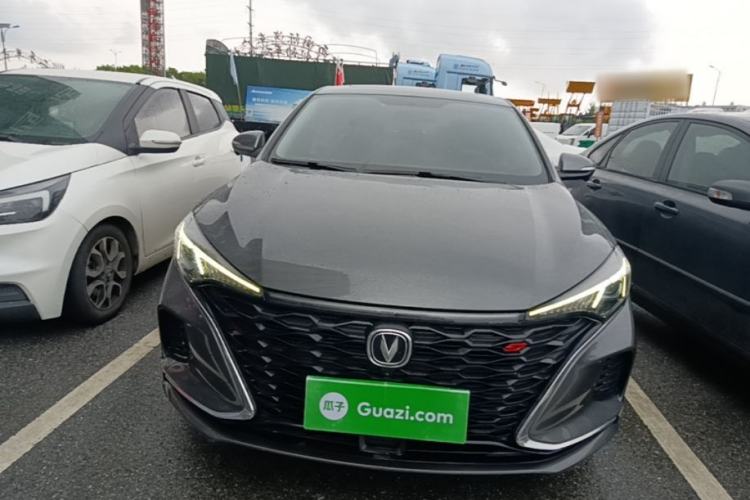 Used CHANGAN Eado 2021 PLUS Blue Whale NE 1.4T GDI DCT Flagship Model Front