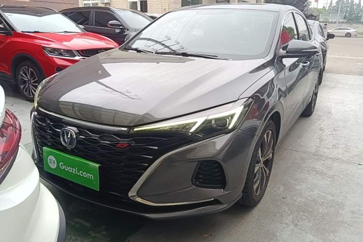 Used CHANGAN Eado 2021 PLUS Blue Whale NE 1.4T GDI DCT Flagship Model Front