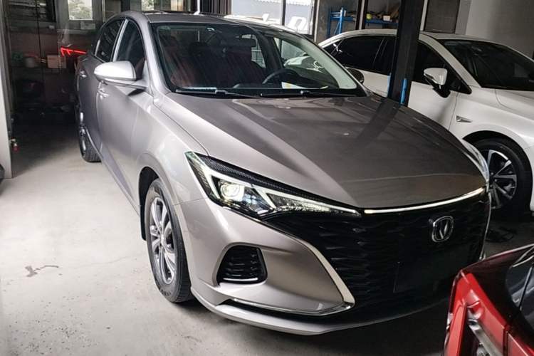 Used CHANGAN Eado 2021 PLUS Blue Whale NE 1.4T GDI DCT Prestige Model Front Right 45 Deg