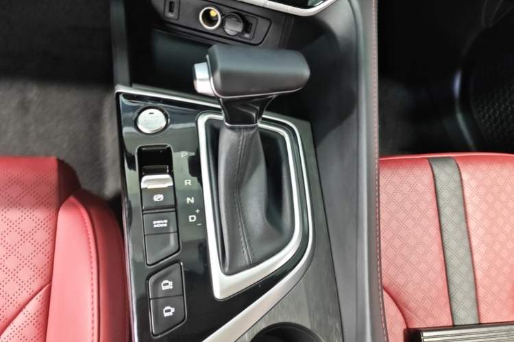 Used CHANGAN Eado 2021 PLUS Blue Whale NE 1.4T GDI DCT Flagship Model Gear Lever