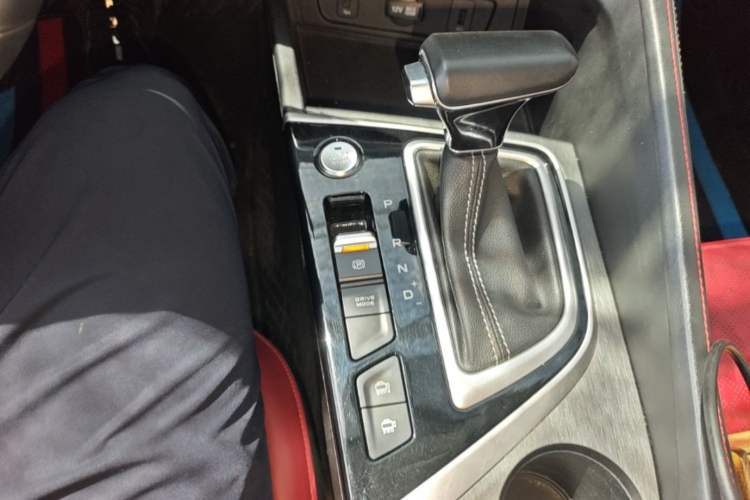 Used CHANGAN Eado 2021 PLUS Blue Whale NE 1.4T GDI DCT Prestige Model Gear Lever