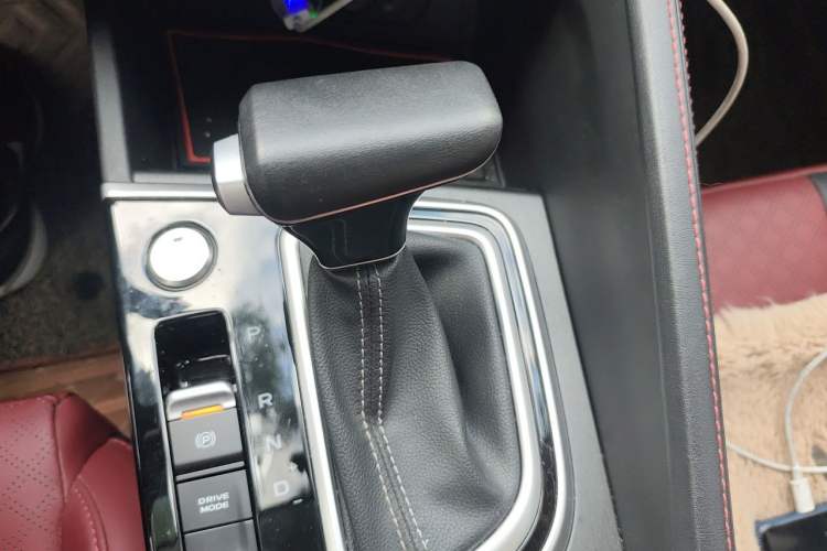 Used CHANGAN Eado 2021 PLUS Blue Whale NE 1.4T GDI DCT Prestige Model Gear Lever