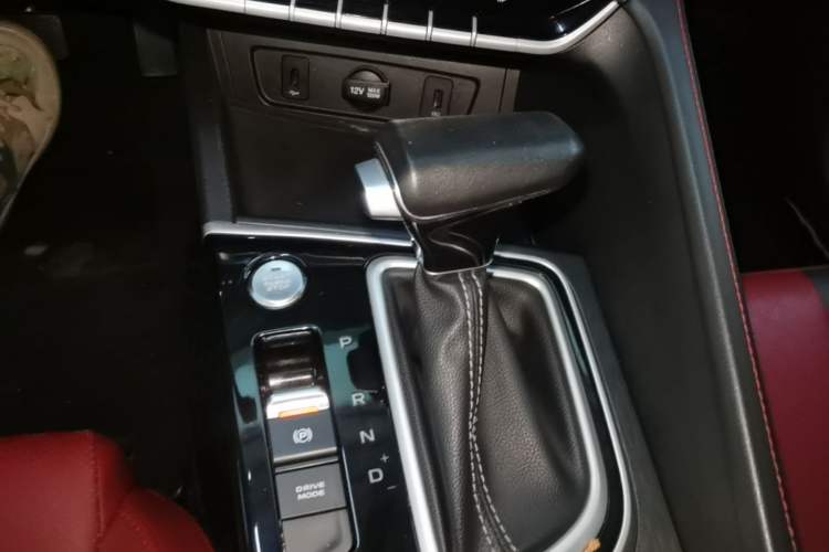 Used CHANGAN Eado 2021 PLUS Blue Whale NE 1.4T GDI DCT Prestige Model Gear Lever