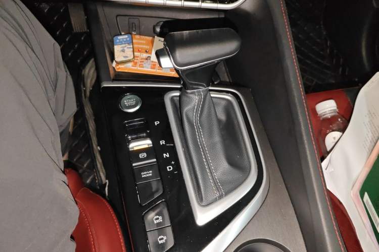 Used CHANGAN Eado 2021 PLUS Blue Whale NE 1.4T GDI DCT Prestige Model Gear Lever