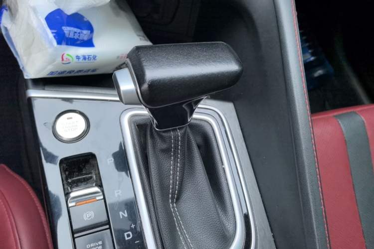 Used CHANGAN Eado 2021 PLUS Blue Whale NE 1.4T GDI DCT Prestige Model Gear Lever