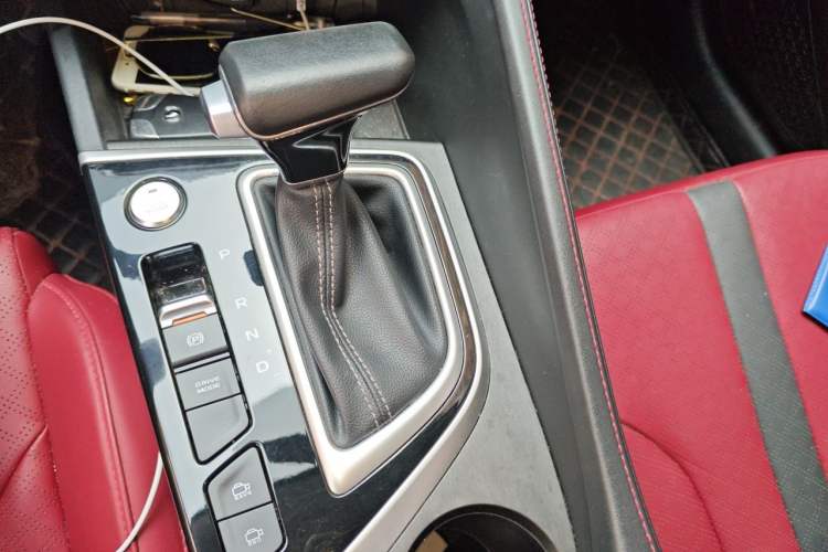 Used CHANGAN Eado 2021 PLUS Blue Whale NE 1.4T GDI DCT Prestige Model Gear Lever
