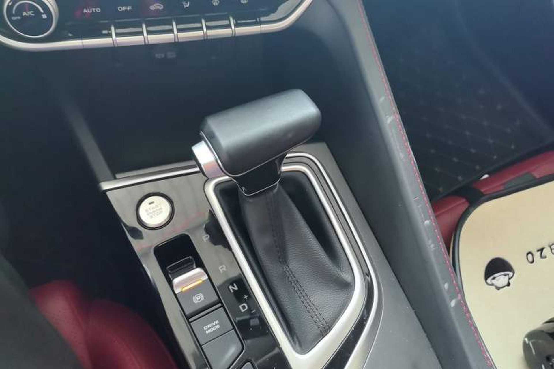 Used CHANGAN Eado 2021 PLUS Blue Whale NE 1.4T GDI DCT Flagship Model Gear Lever