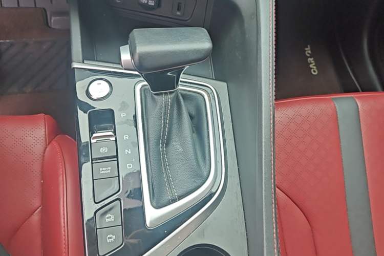 Used CHANGAN Eado 2021 PLUS Blue Whale NE 1.4T GDI DCT Prestige Model Gear Lever
